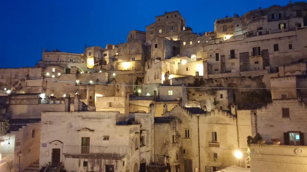 La Casa Nei Sassi Bed & Breakfast Matera Luaran gambar